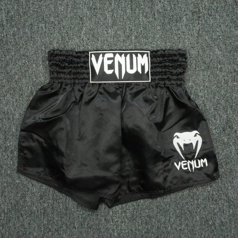 Venum Shorts Mens Medium Black MMA Jiu Jitsu Boxing BJJ Kickboxing‎